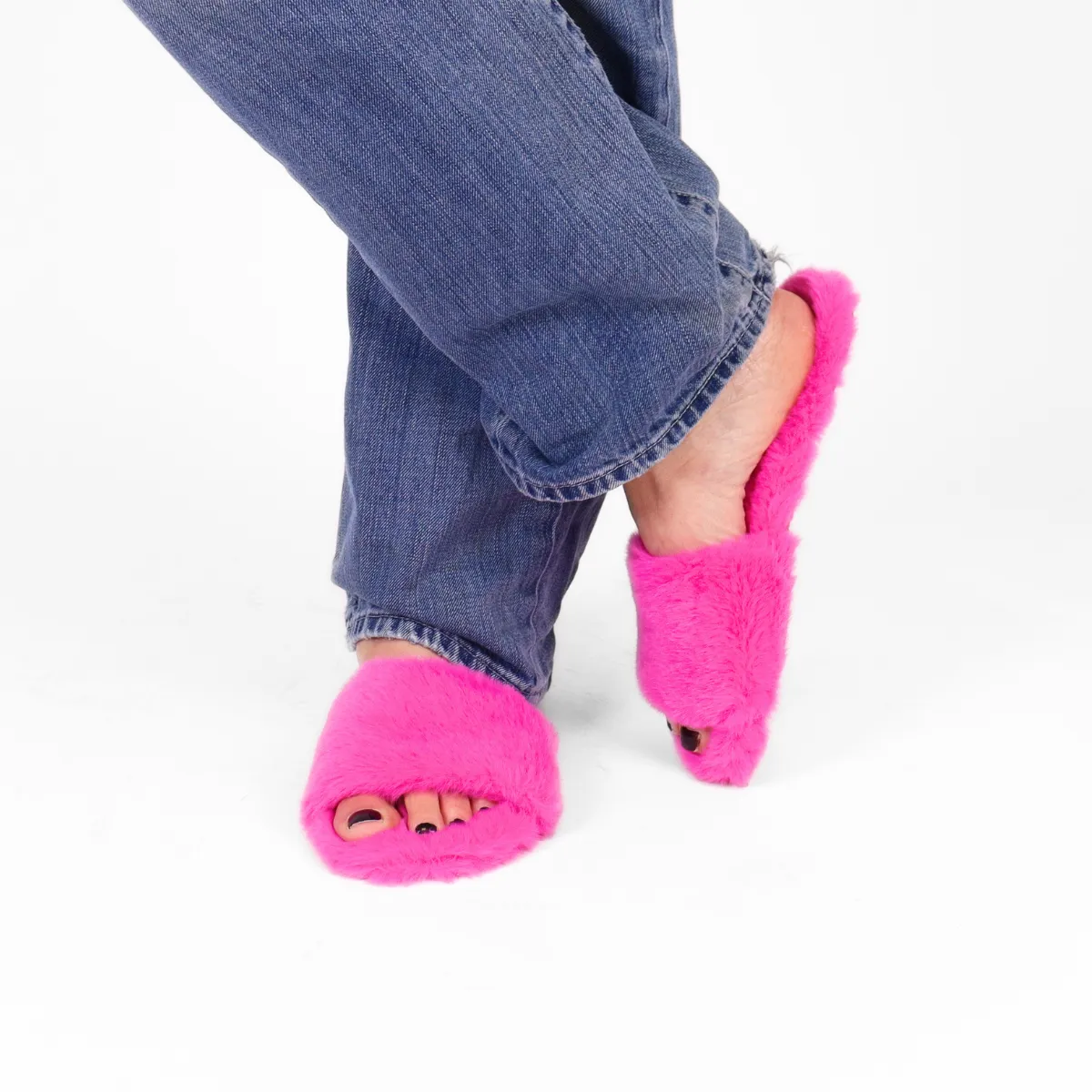 Averie Hot Pink