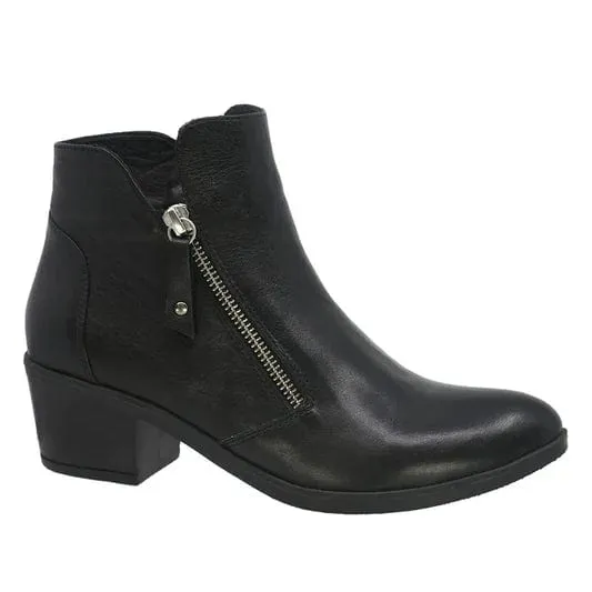 Everly Women's Olivia Boots- Black
