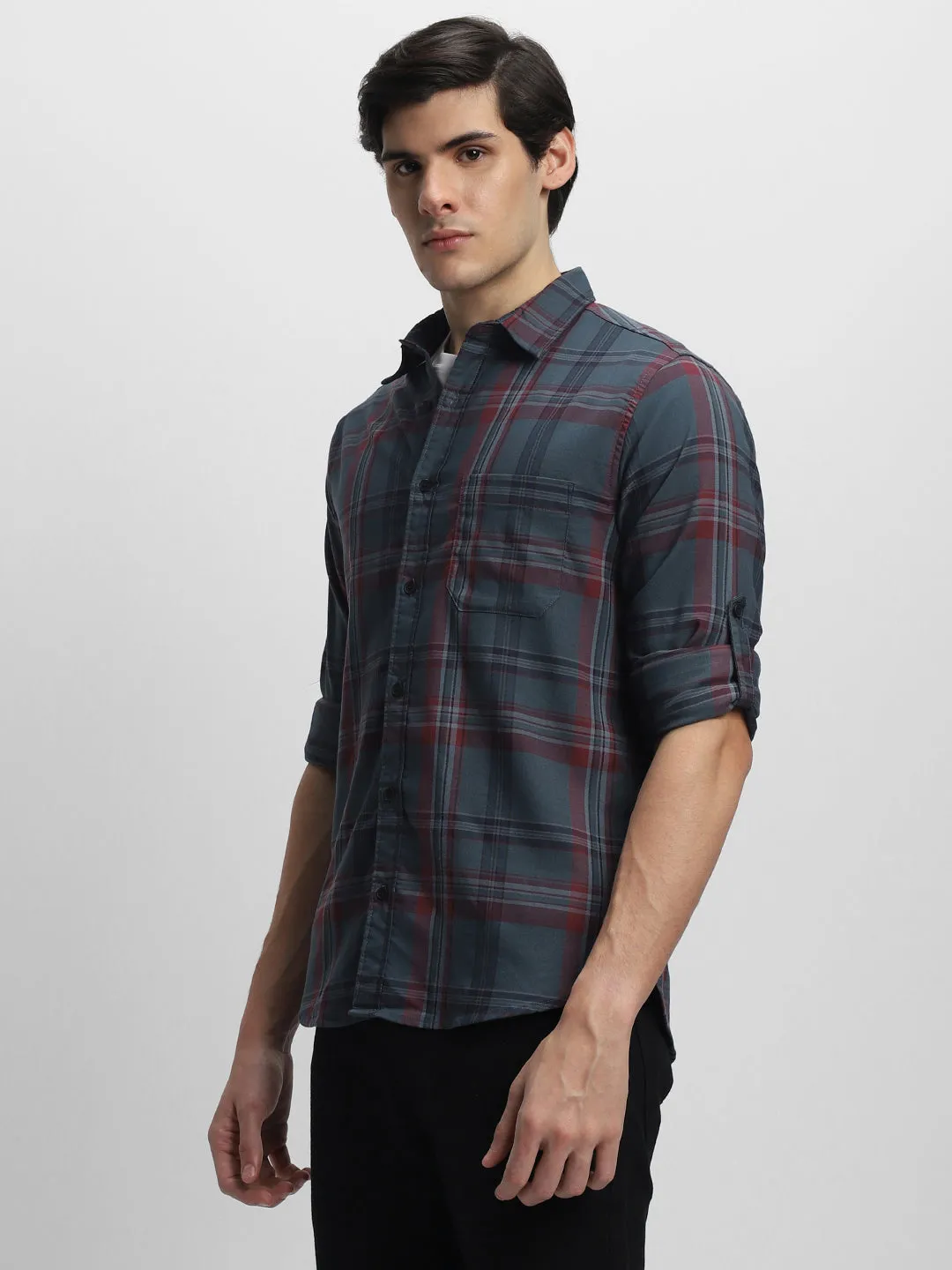 Men's Slim Fit Checked Roll-Up Sleeves Pure Cotton Casual Shirt