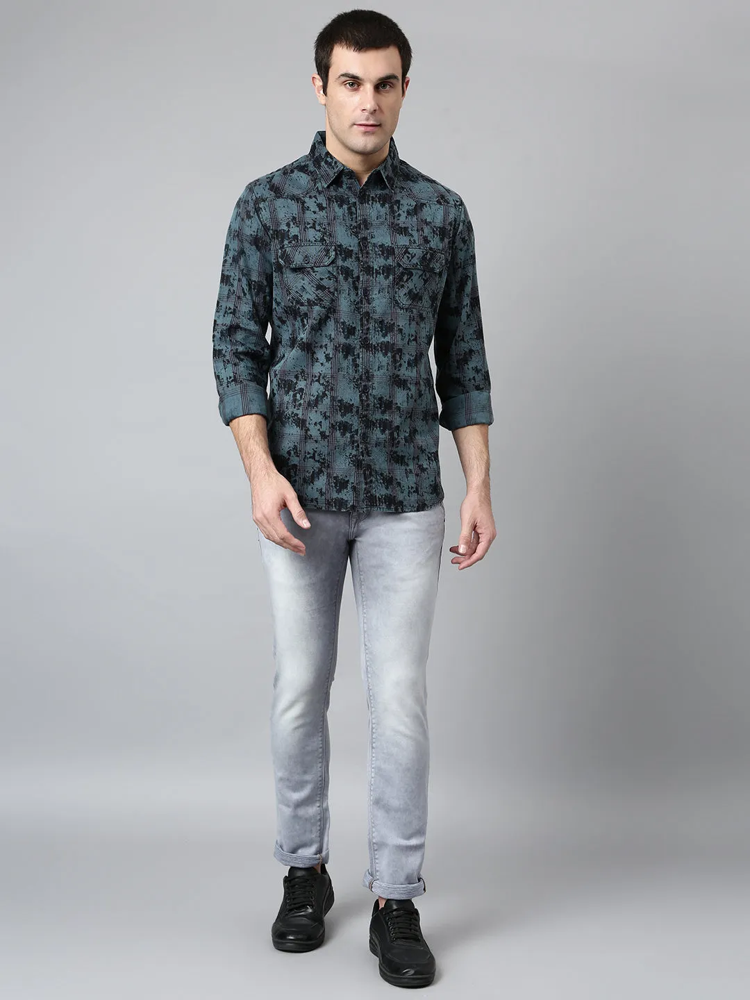 Men's Slim Fit Full Sleeves Spread Collar Printed Cotton Casual Shirt With Two Flap Pocket