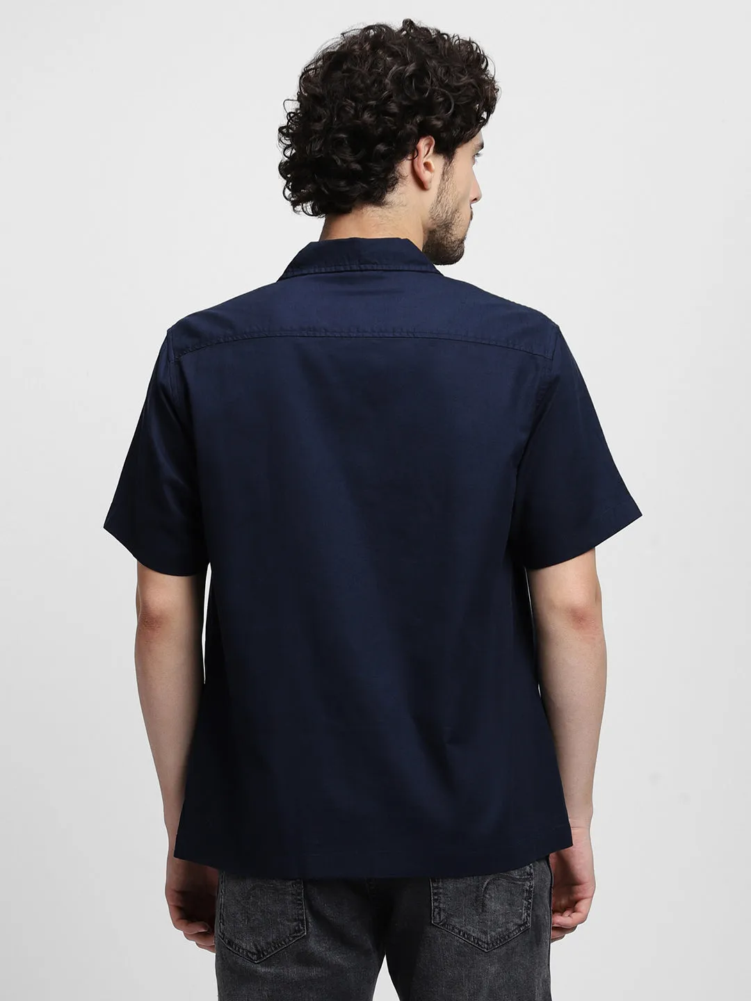 Men's Spread Collar Regular Fit Tropical Print Blue Shirt