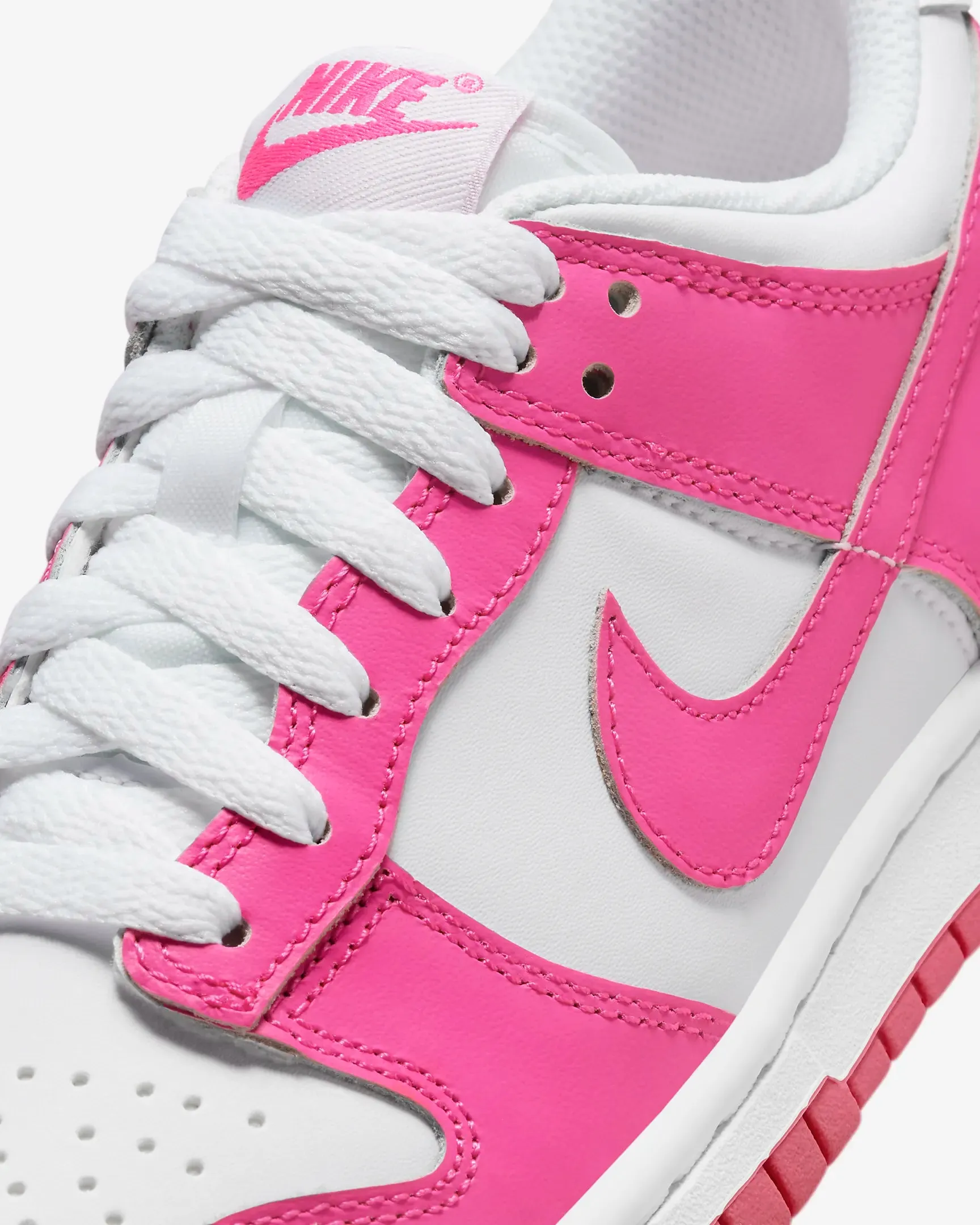 Nike Dunk Low 'Laser Fuchsia' (GS)