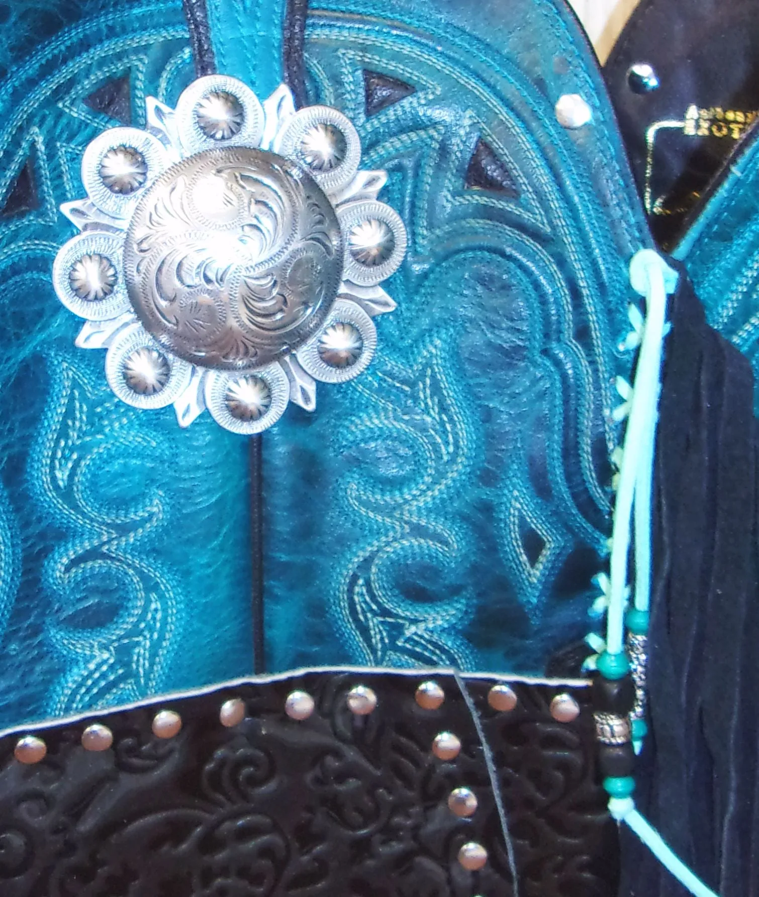 Top Shelf Cowboy Boot Purse with Fringe TS312