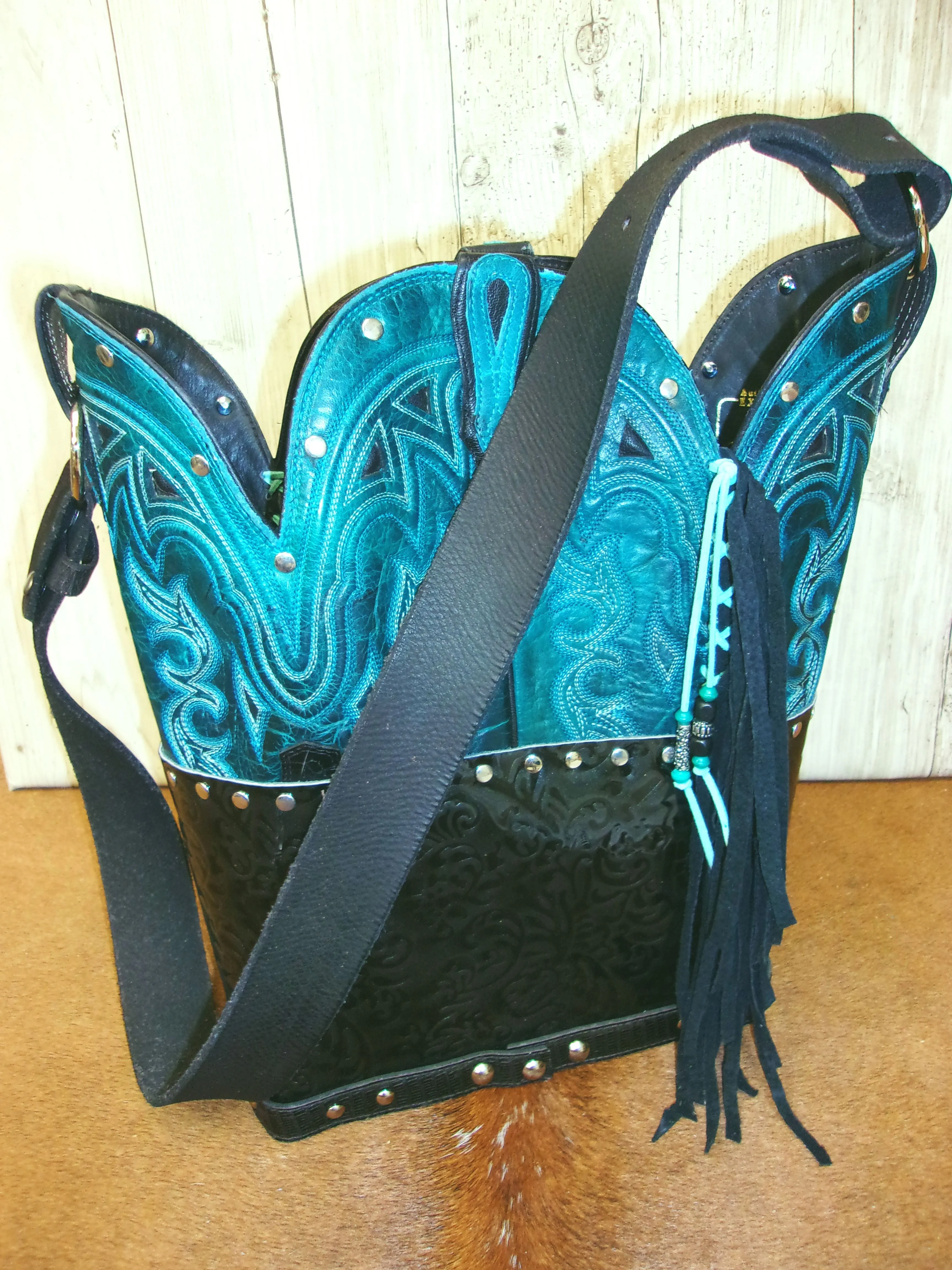 Top Shelf Cowboy Boot Purse with Fringe TS312