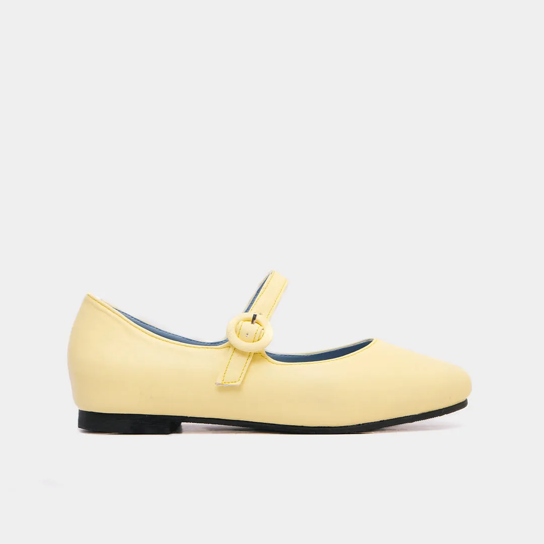 Zia Flats (Yellow)